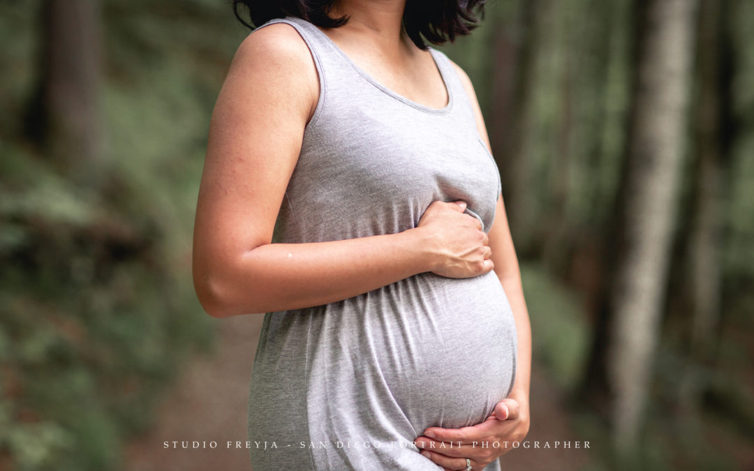 A Maternity Session in Germany – Destination Maternity Photography