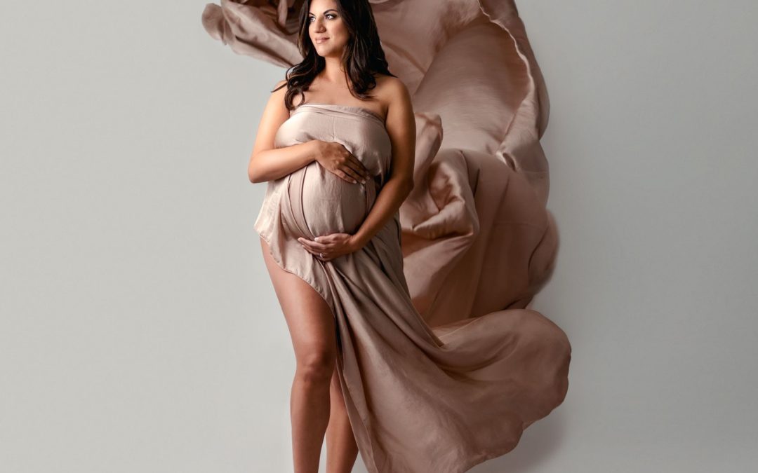 San Diego Studio Maternity Pictures