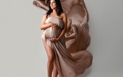 San Diego Studio Maternity Pictures