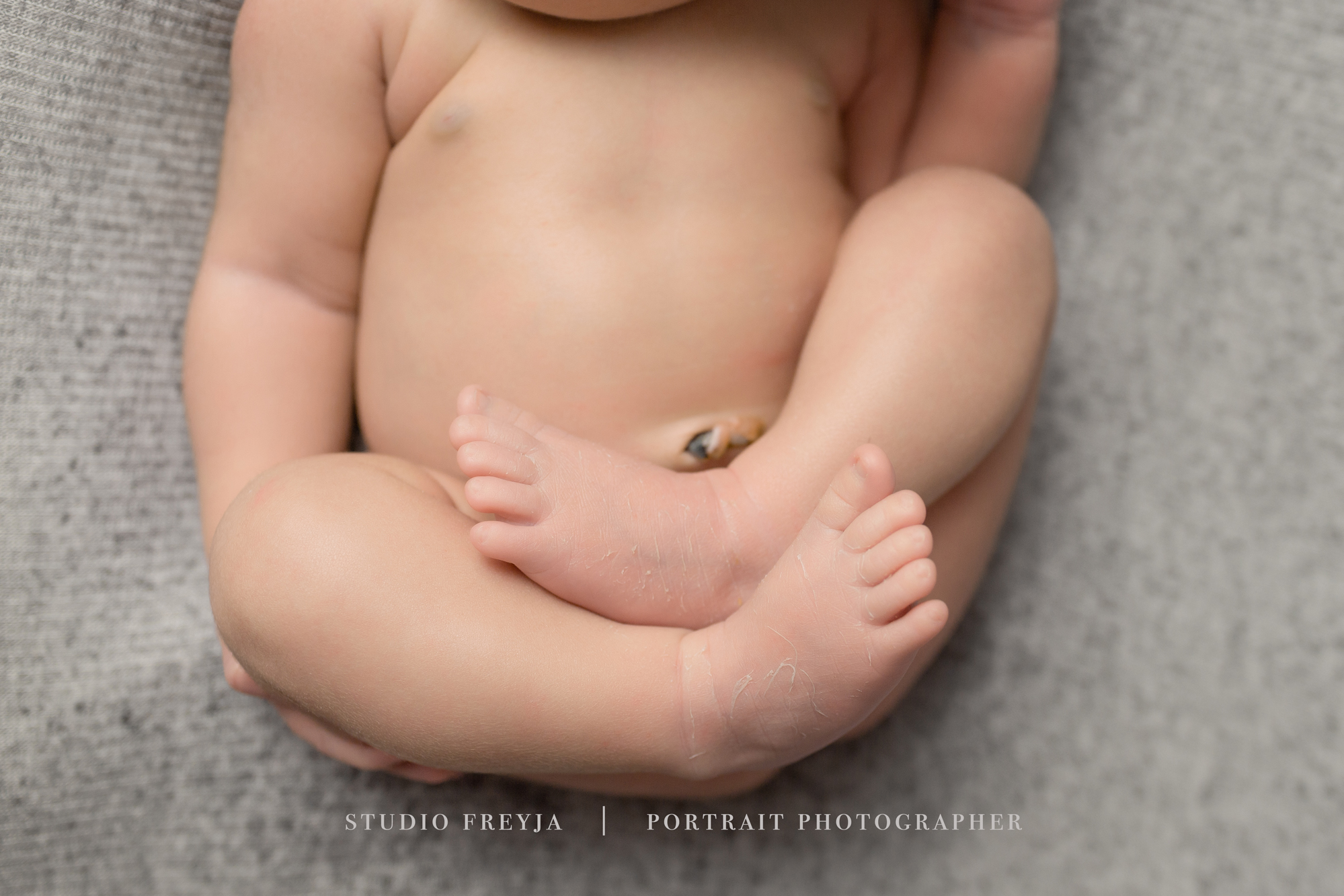  Studio Freyja, San Diego Newborn Photographer 