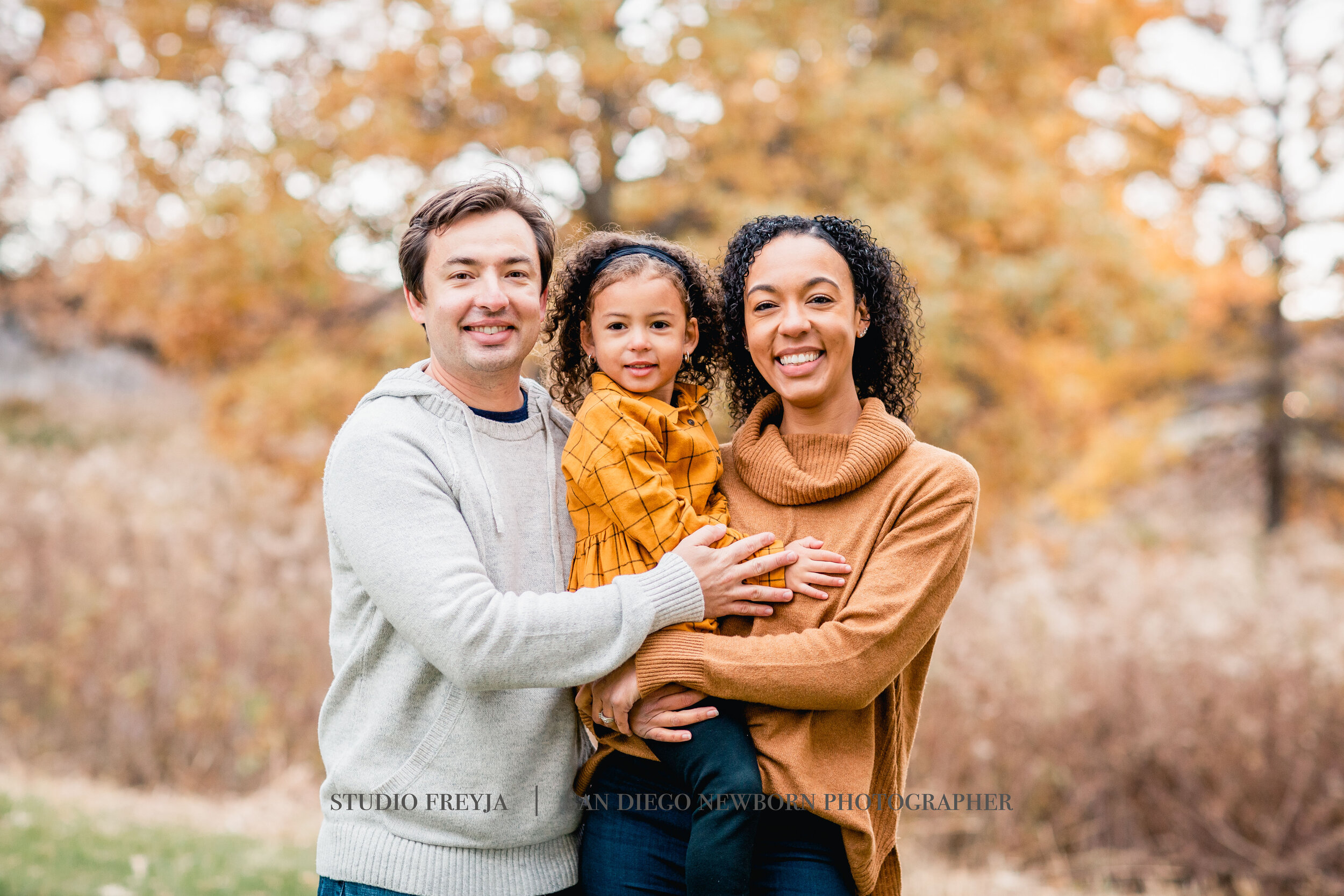  Family Portrait Photographer in San Diego 