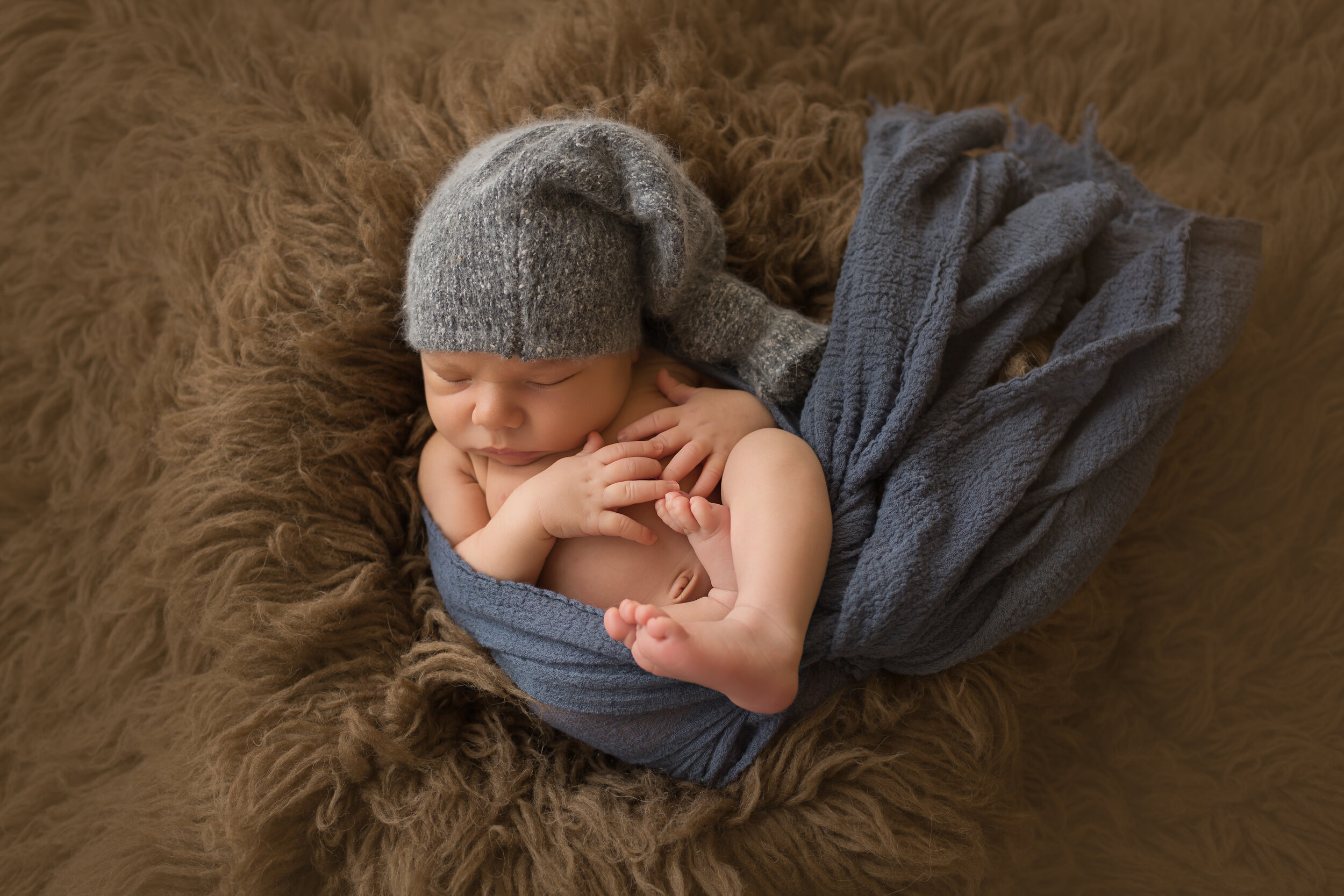 Newborn Pictures with Older Baby by San Diego Newborn Photographer_2.jpg