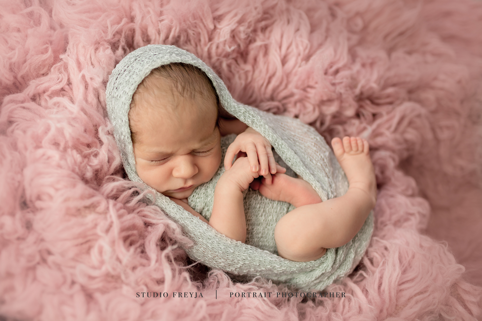 Womb Pose San Diego Newborn Photographer