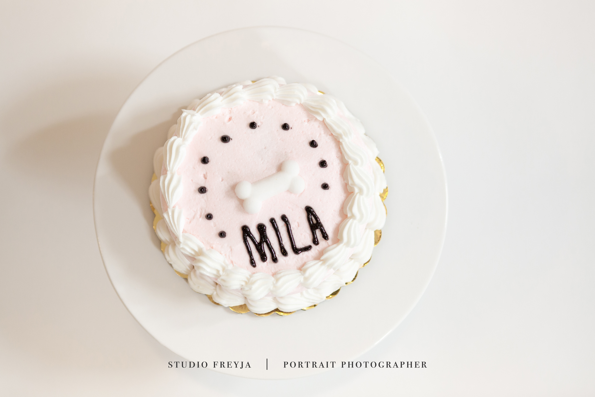 Mila One Year Cake Smash Copyright Studio Freyja (3 of 72).jpg