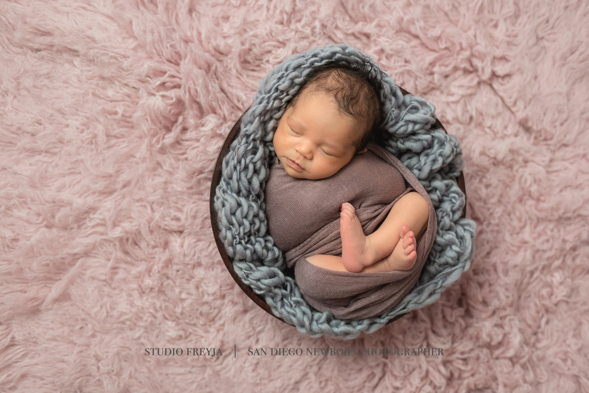 Novalie Newborn Pictures Copyright Studio Freyja (18 of 47).jpg