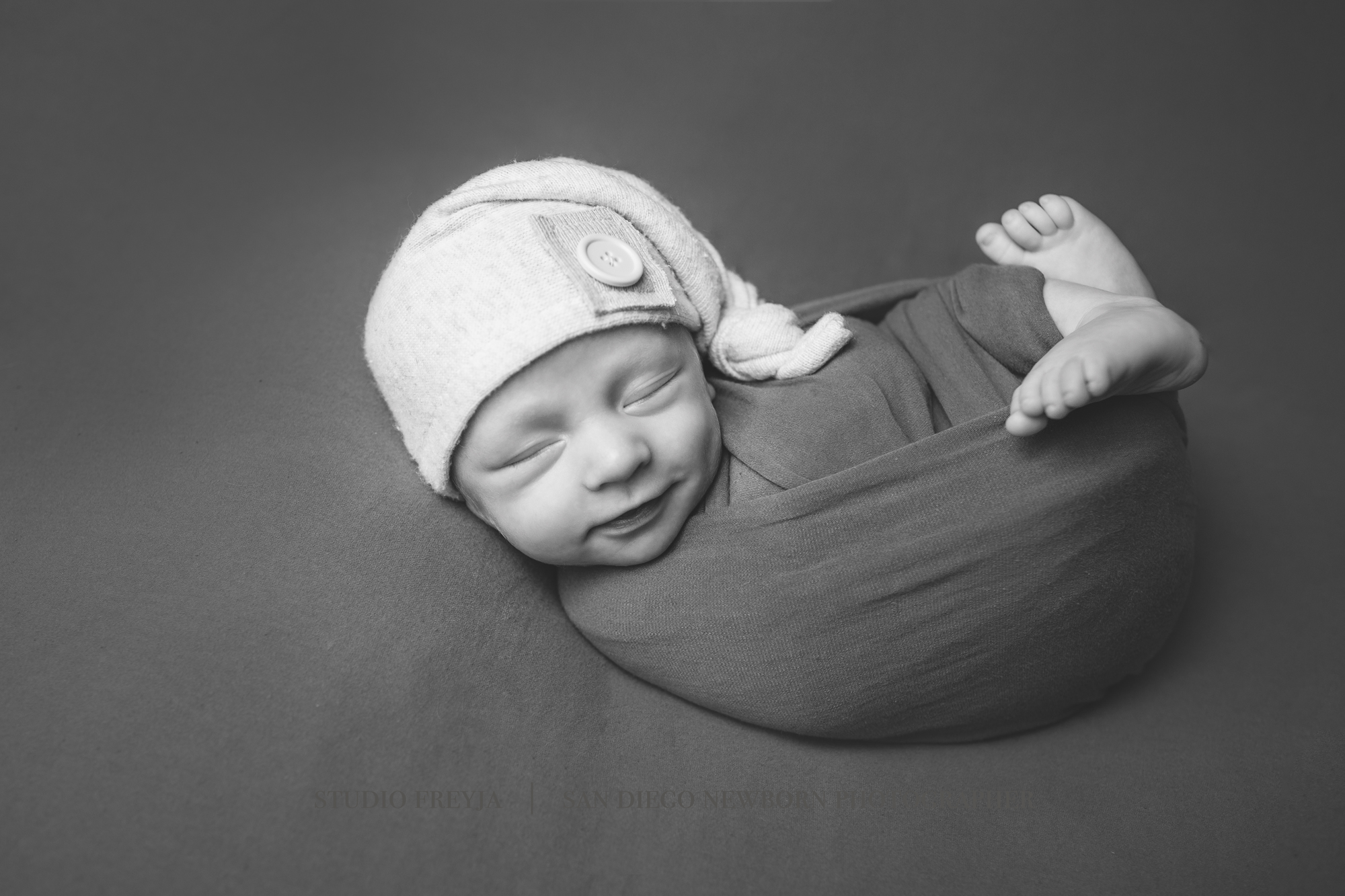 Ronan Newborn Pictures Copyright Studio Freyja (6 of 50).jpg