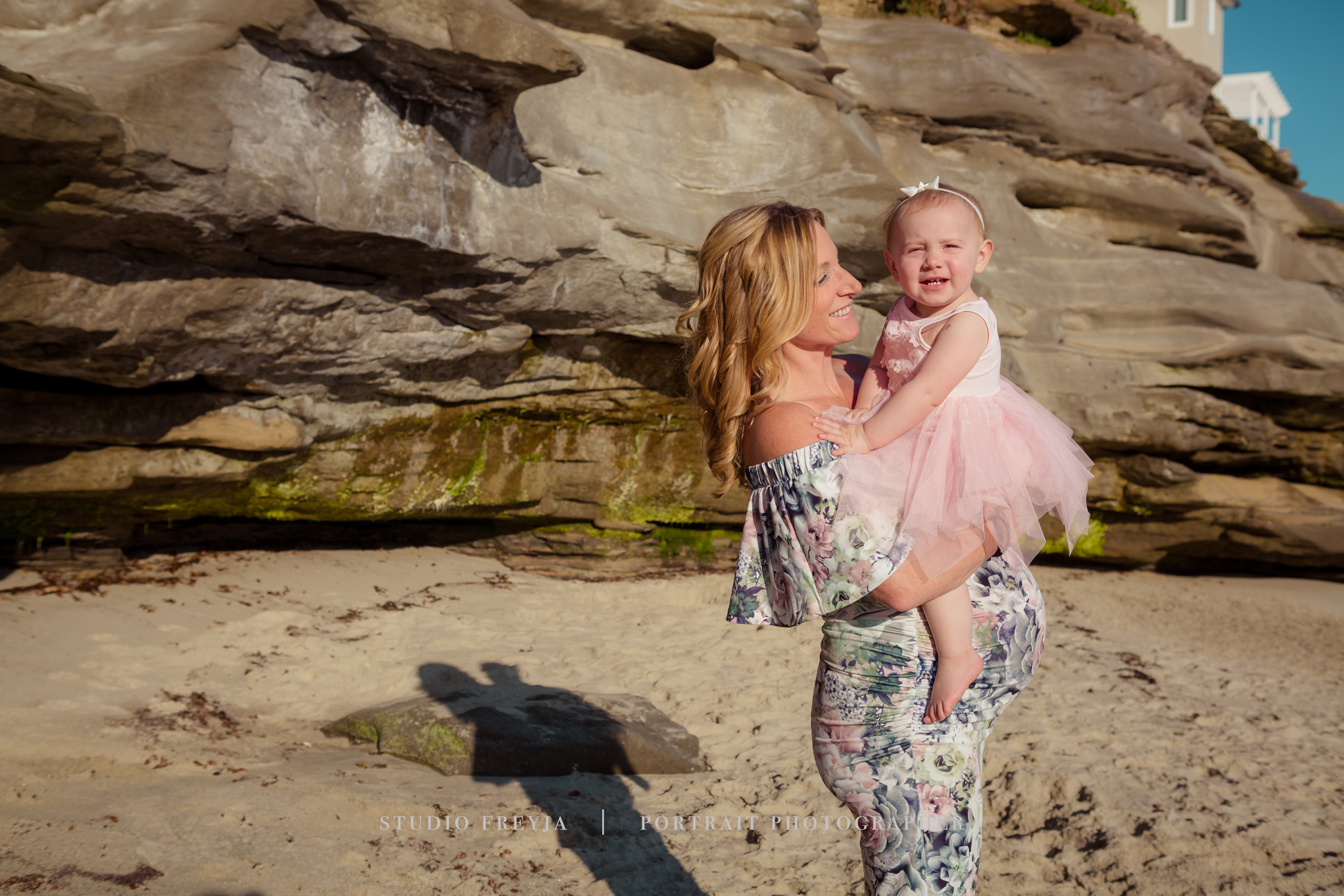 La Jolla Beach Maternity Photography Session