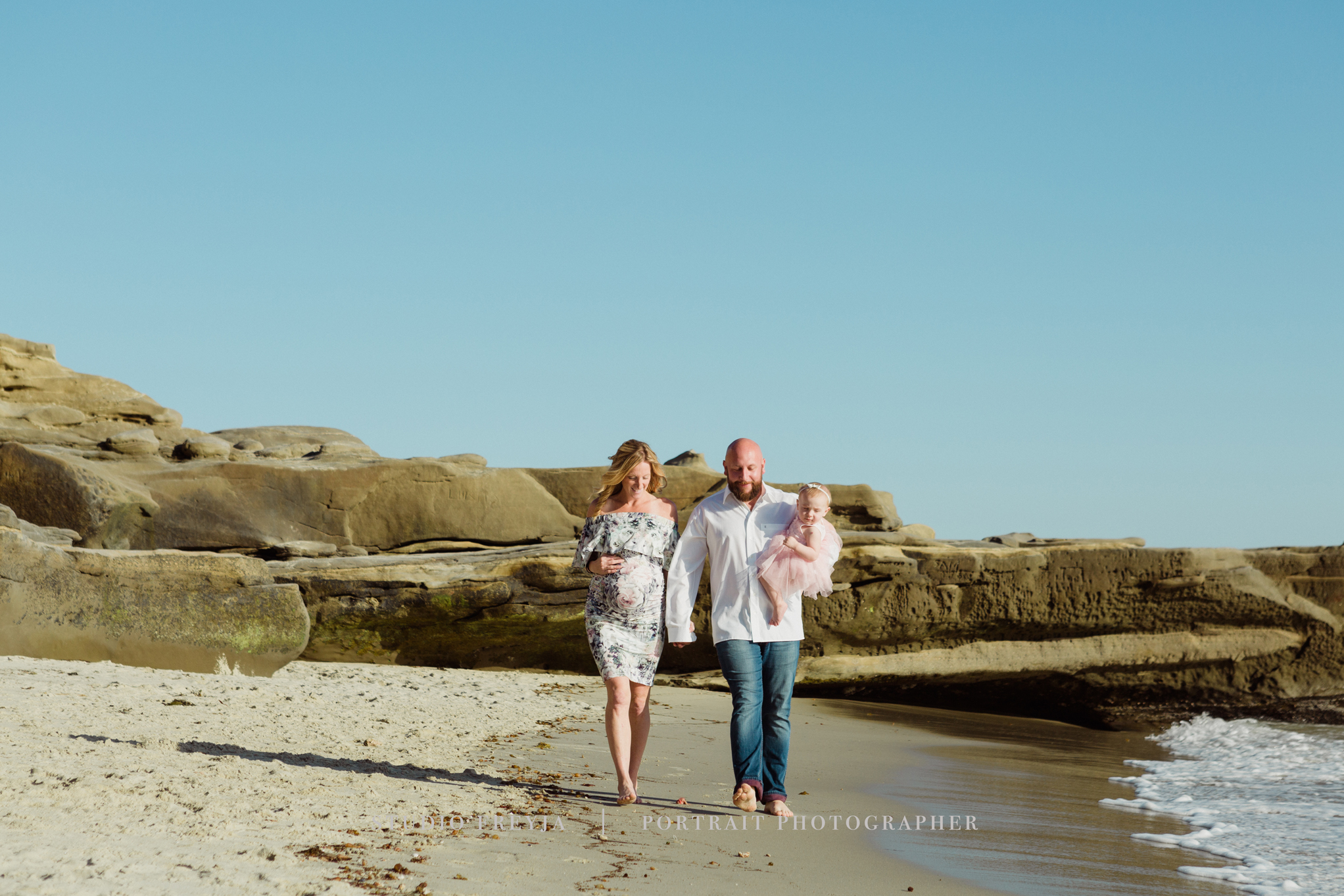 La Jolla Beach Maternity Session