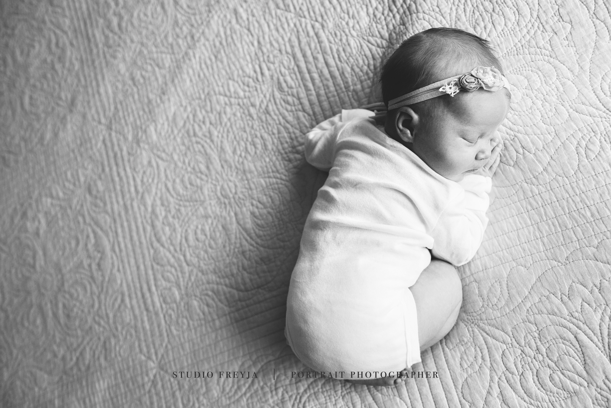 Vivan Newborn Session Copyright Studio Freyja-69.jpg