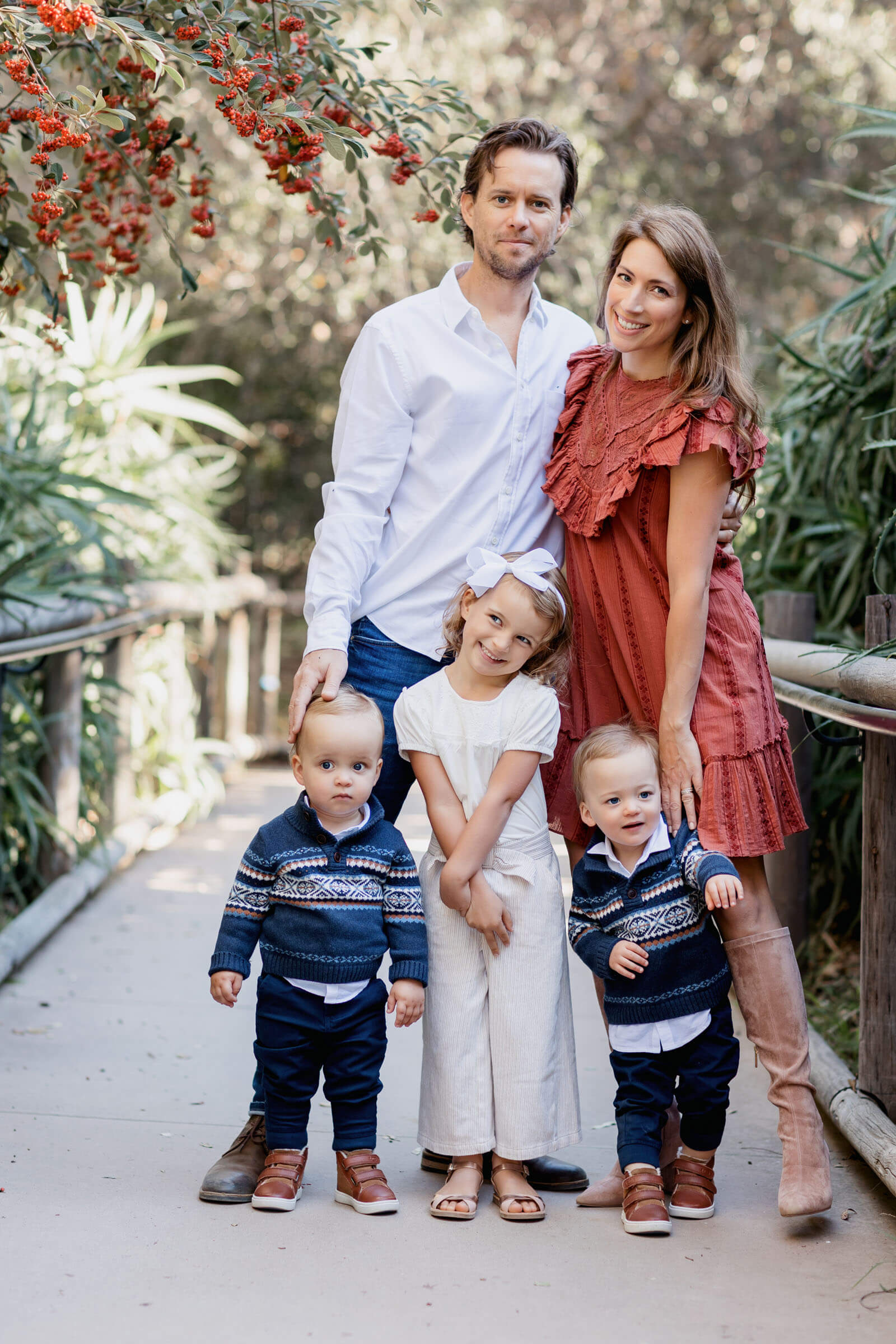 Beautiful family pictures of family of 5 at Leo Carrillo Ranch in Carlsbad captured by San Diego Family Photographer