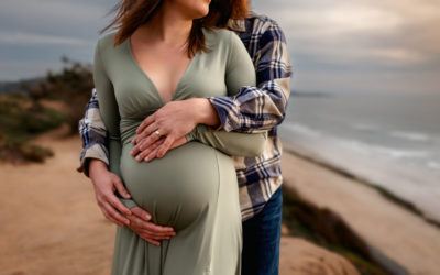 Torrey Pines Maternity Pictures – Sunset Seat Pregnancy Photos