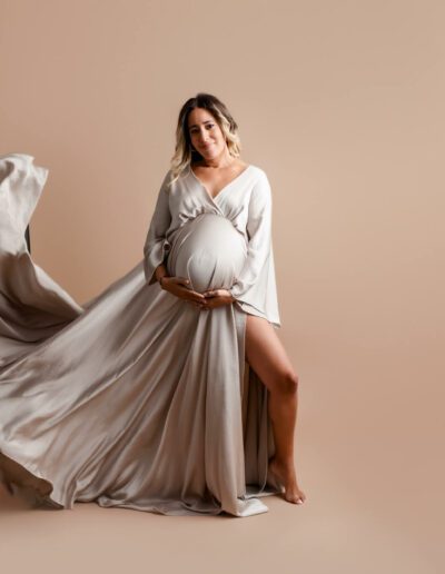 Professional Maternity Portraits Photography Editing Service After image of Maternity studio portraits